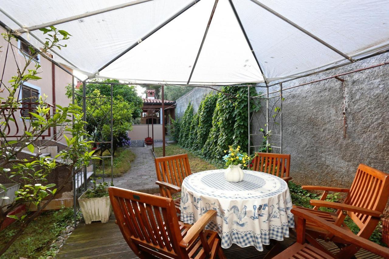 Apartments Creska 629 Rabac Exterior photo