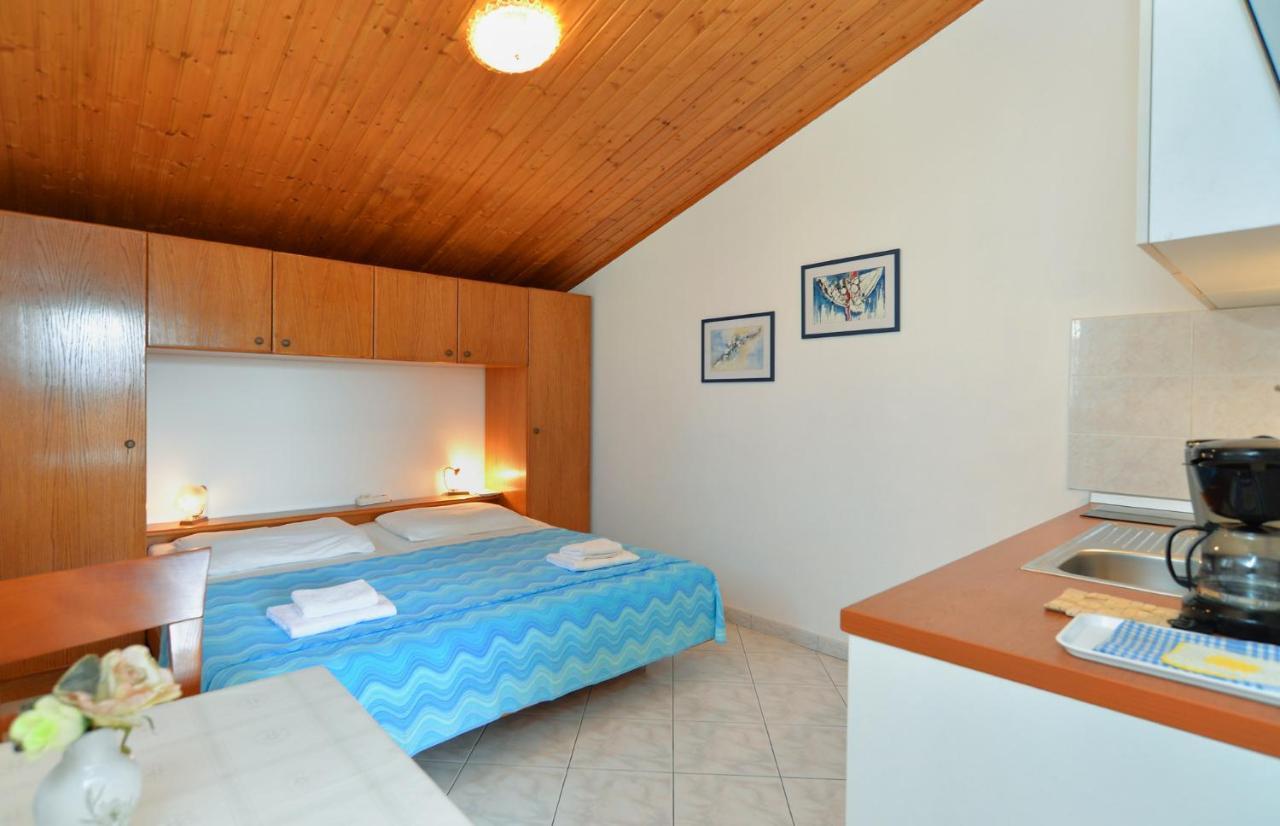 Apartments Creska 629 Rabac Exterior photo